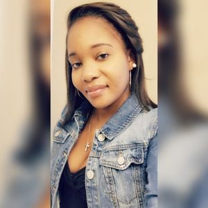 Meet your Posher, Shakita